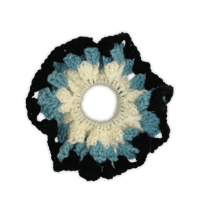 Granny Scrunchie ⋆  White, Blue & Black