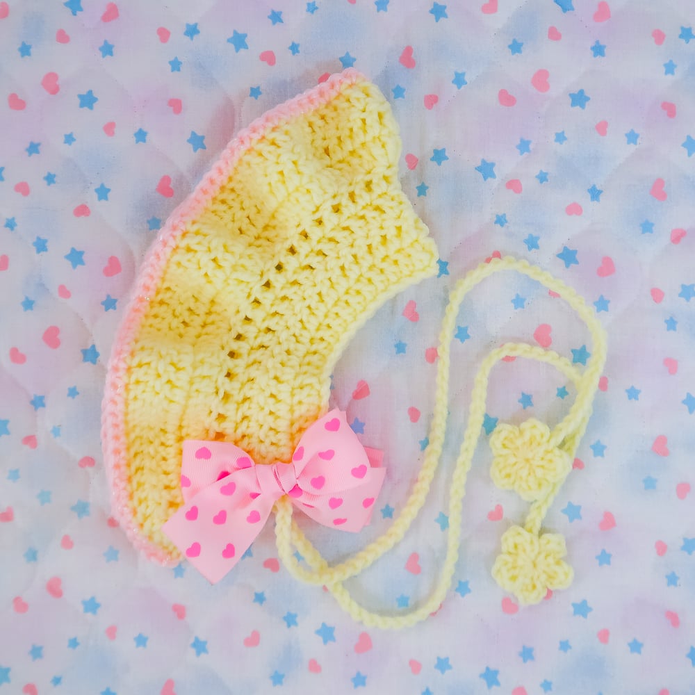 Crochet Ruffle Headdress: 05