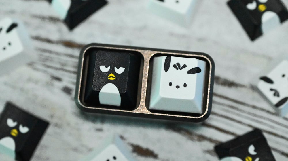 Image of BADTZ MARU & POCHACCO KEYCAP SET