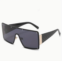 Image 1 of Fashionable Oversized Sunglasses for Women 