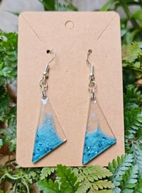 Image 3 of Triangular