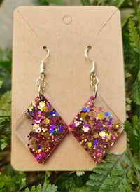 Image 2 of Diamond