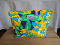 Image 3 of Pochette Blue, Yellow, Green