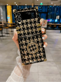Fashion Brand Checker Pattern Anti-Drop Heavy Duty Phone Case With Stand Compatible With Samsung