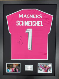 Signed Framed Kasper Schmeichel Celtic FC Shirt