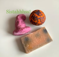 Image 1 of Sistahhhss! Trio Gift Set Hocus Pocus Halloween Handmade Bathbomb Body Scrub Vegan