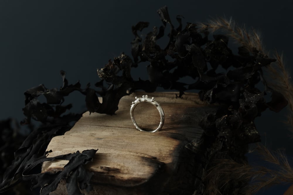 Image of Granulated ring 