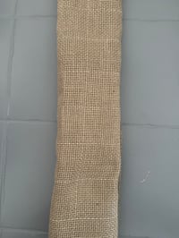 Image 3 of Decimeter Burlap Base