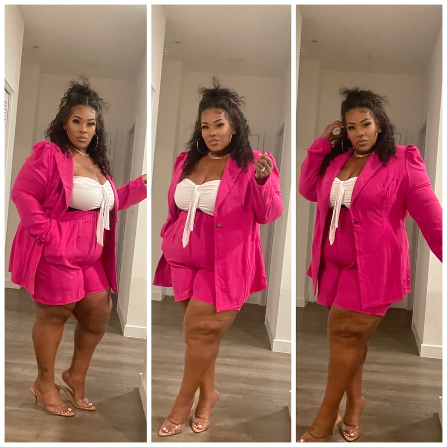 Image of 3PACK FUSCHIA 2 PIECE JACKET W/BELTED SHORT SET