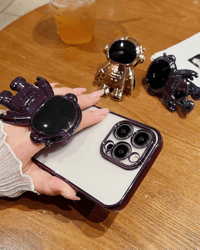 Image 3 of Astronaut Shaped 3D Cartoon Desktop Phone Holder For All Phones