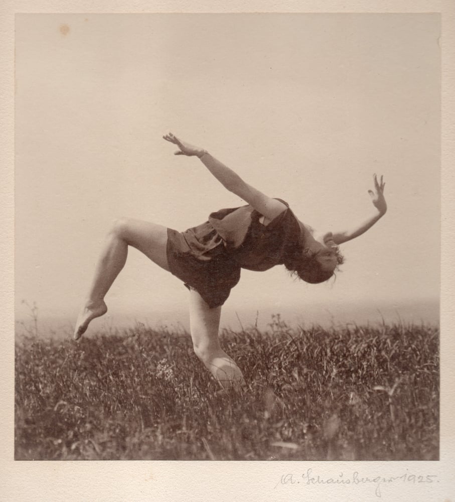 Image of A. Schausberger: gymnastic exercise, Austria ca. 1925