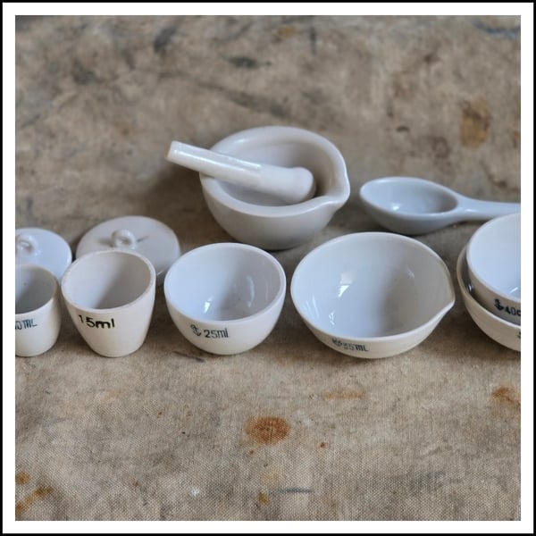 Image of Porcelain vintage apothecary trinket dishes
