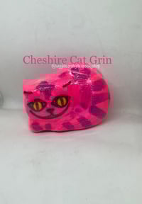 Image 4 of Cheshire Cat Grin Bathbomb Alice In Wonderland Handmade Vegan Halloween