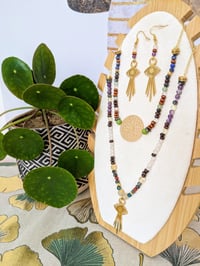 Image 3 of "La guérison enracinée" Collier de  pouvoir