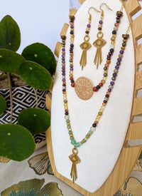 Image 1 of "L'aventure vers soi" Collier de  pouvoir