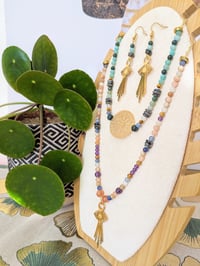 Image 1 of "L'empêcheuse de tourner en rond" Collier de  pouvoir