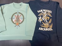Image 4 of Camiseta/Sudadera/Body Virgen de Montserrat color