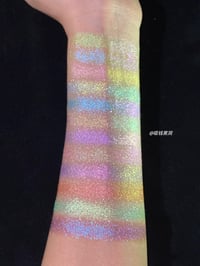 Image 4 of Moonage Palette 12 shades iridescent neons multichrome trichromes