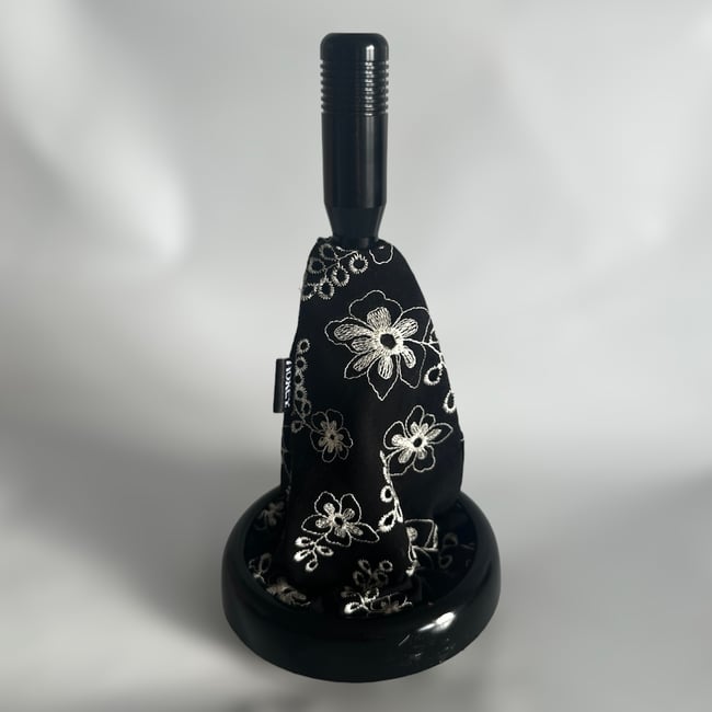 NEW Black & white embroidered flowers