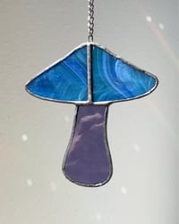 Image 4 of Stained Glass Mushroom – Bright Sheen-y Blue / Purple (Small)