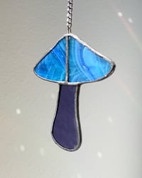 Image 5 of Stained Glass Mushroom – Bright Sheen-y Blue / Purple (Small)