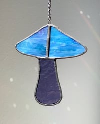 Image 1 of Stained Glass Mushroom – Bright Sheen-y Blue / Purple (Small)