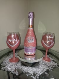 Image 1 of Stella Rosa Set