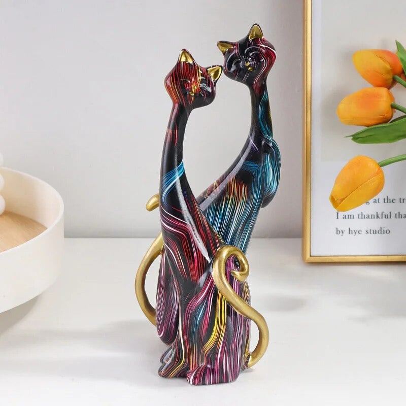 Colorful Cat Statue Oil Painting Cat Couple Sculptures Set Modern Resin Statue for Home Decor