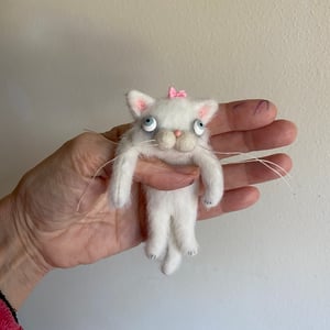 Image of Floppy Kitty in Cream