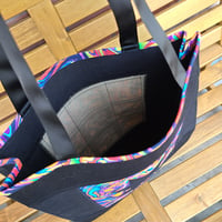 Image 3 of Rainbow BLACKSTAR Quilt Block Heavy-Duty Expanding Tote Bag 