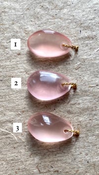 Image 1 of Amulette pierres  sacrées  quartz rose  grand modèle 