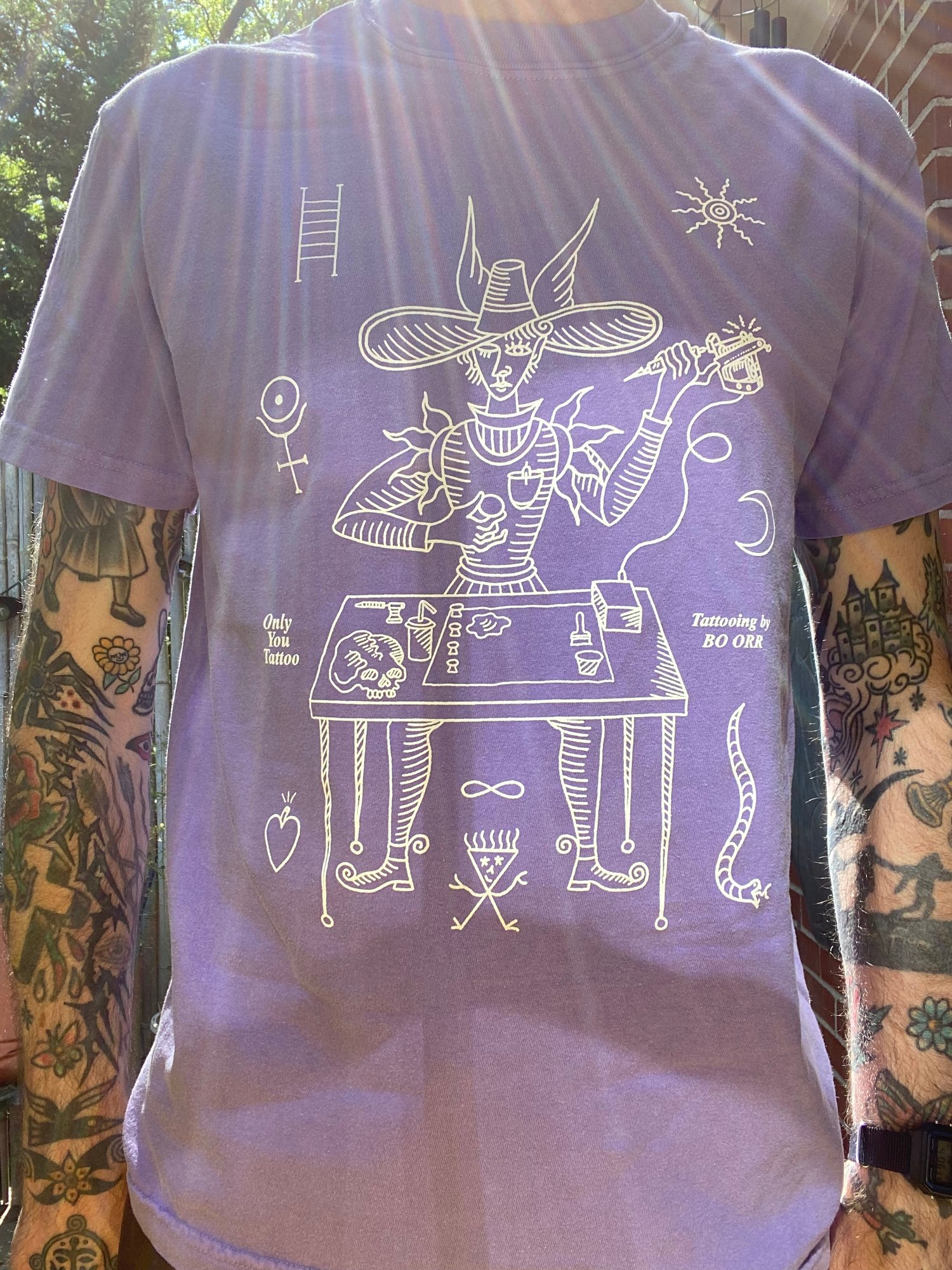 Image of Magicians table shirt (lilac)