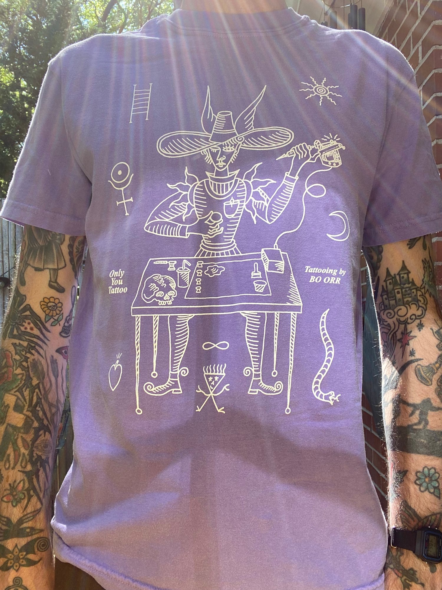 Image of Magicians table shirt (lilac)