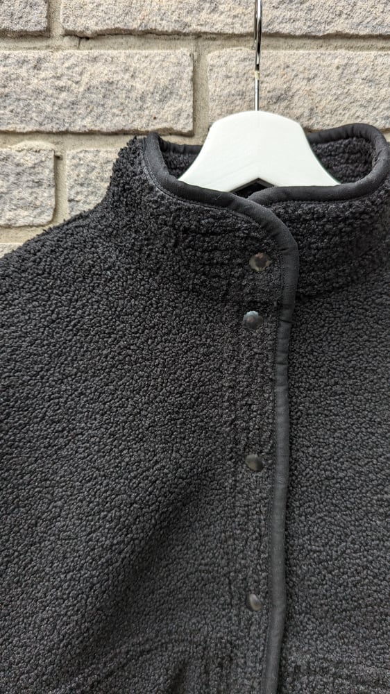 Image of Black Crop Fleece Sherpa Coat