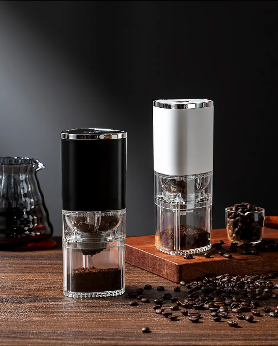 Portable Electric Coffee Grinder TYPE C USB Charge Ceramic Grinding Core Home Coffee Beans