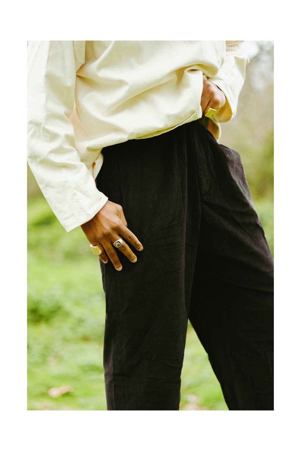 THE EASY PLEATED TROUSER (Black) 