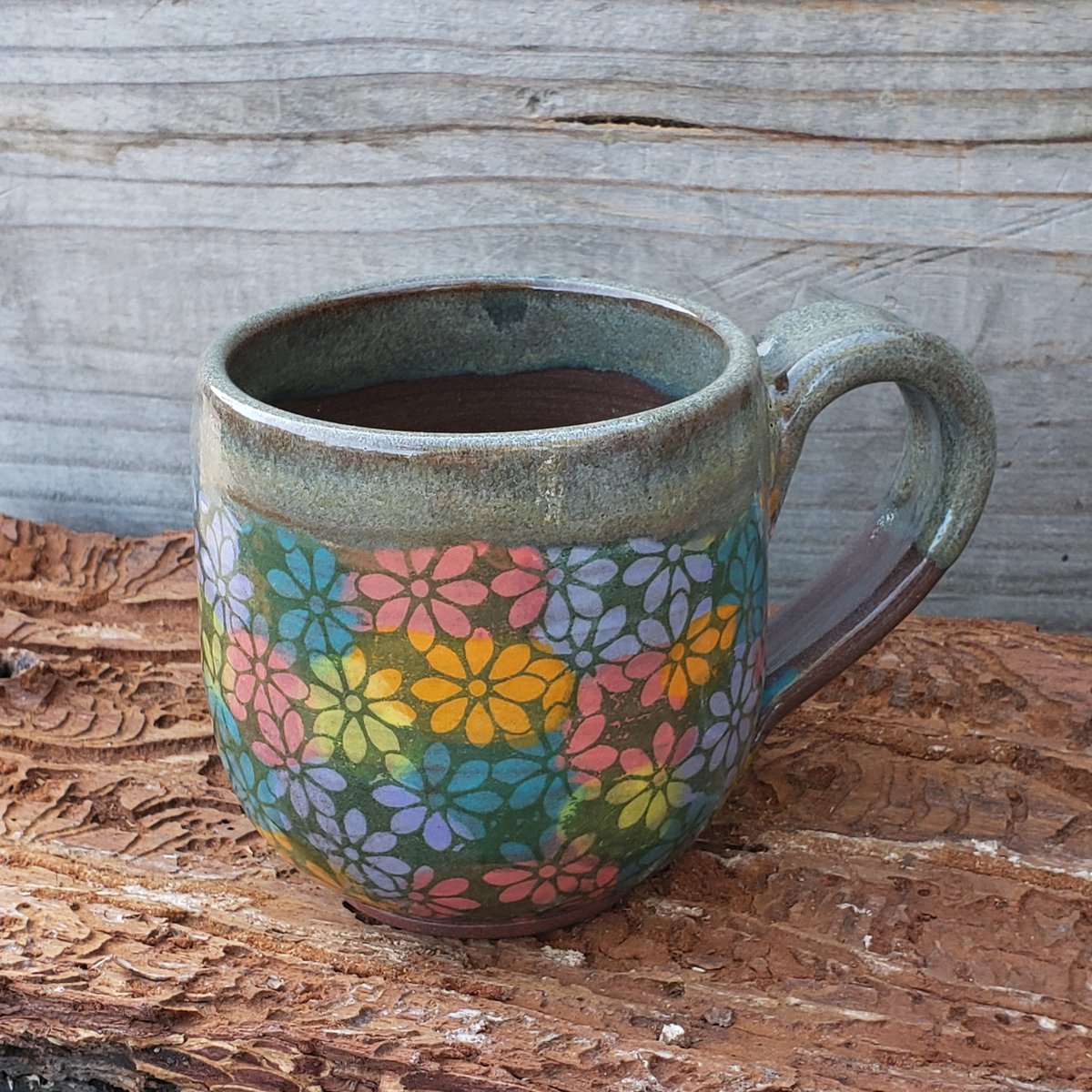 Image of 10oz. Daisy Kaleidoscope mug, Green, Red clay