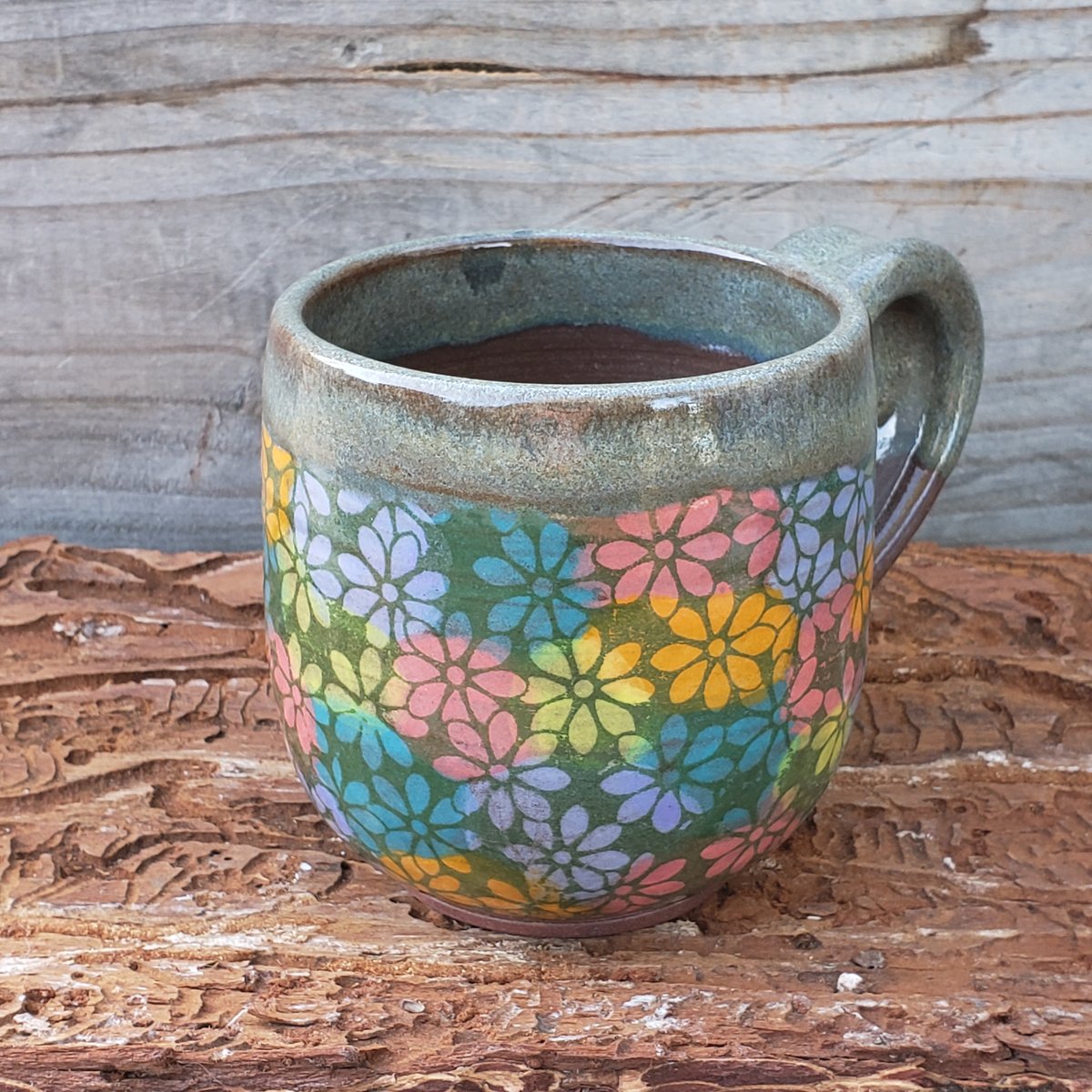 Image of 10oz. Daisy Kaleidoscope mug, Green, Red clay