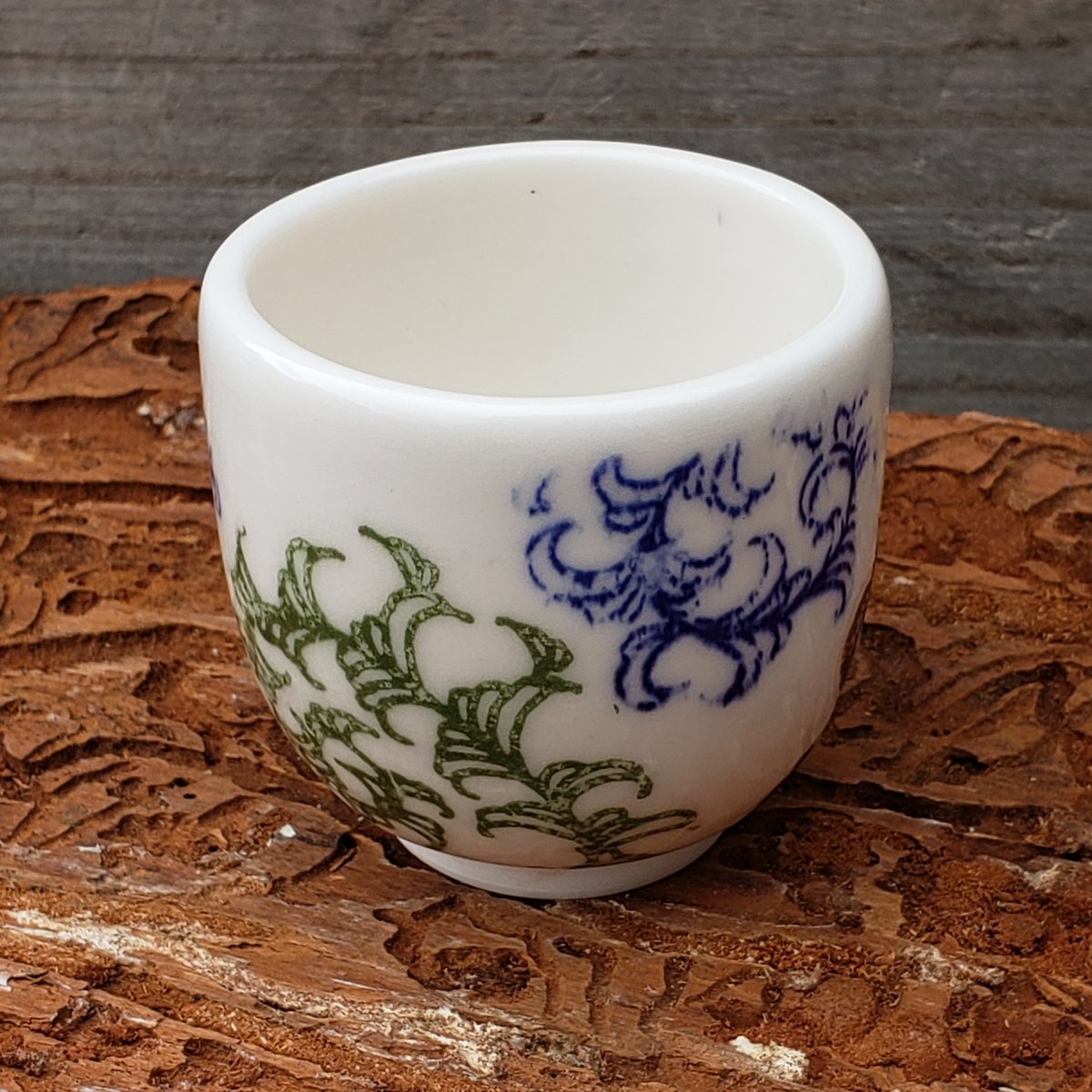 Image of 70ml Year of the Dragon tiny tea cup, Porcelain #2
