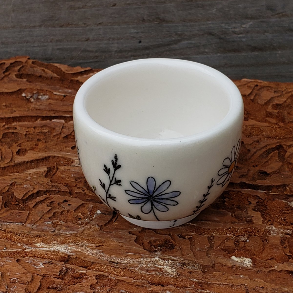 Image of 45ml Meadow Walker tiny teacup, Porcelain #5