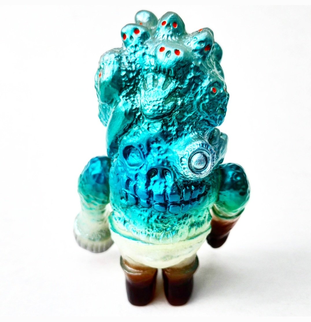 Image of COP-A-SQUAT TOYS painted UHB ZOARB one-off #2 GITD