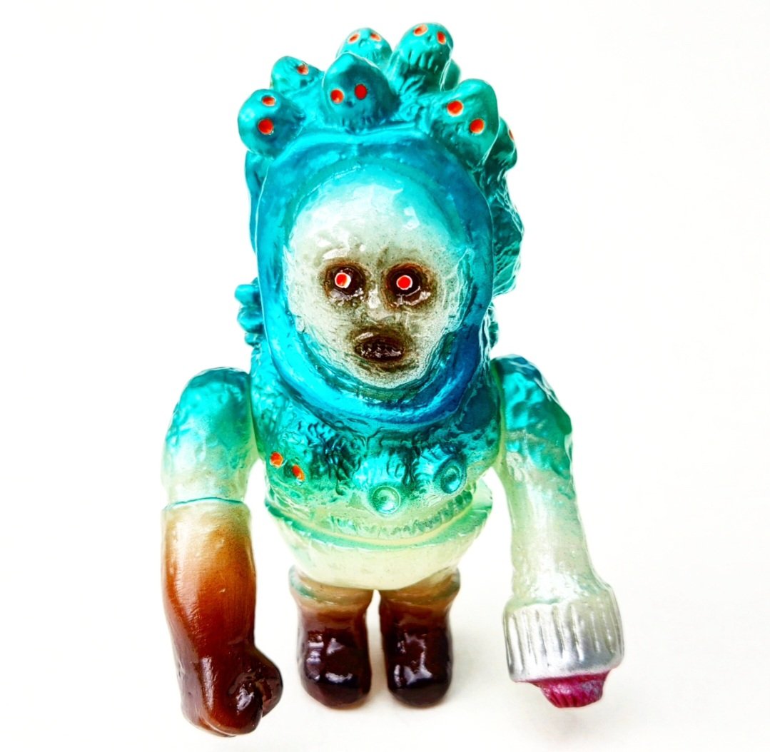 Image of COP-A-SQUAT TOYS painted UHB ZOARB one-off #2 GITD