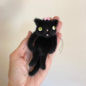 Image of Floppy Kitty in Black #2