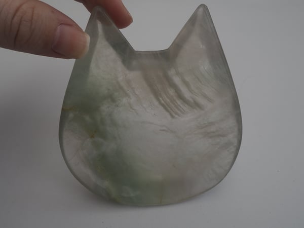 Image of Fluorite Clear (with a hint of green) Cat Shaped Dish 180g