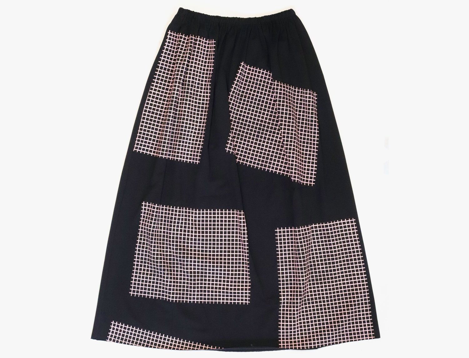 Image of BLACK SKIRT WITH PINK GRID (preorder)