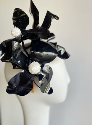 Image of Black flower headpiece 