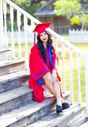 Image of Graduation Portraits - Special Pricing