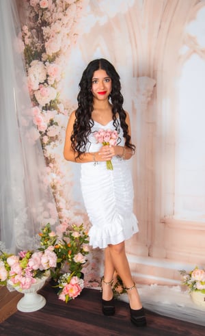 Image of Graduation Portraits - Special Pricing