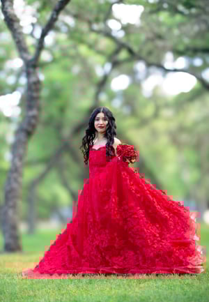 Image of Graduation Portraits - Special Pricing