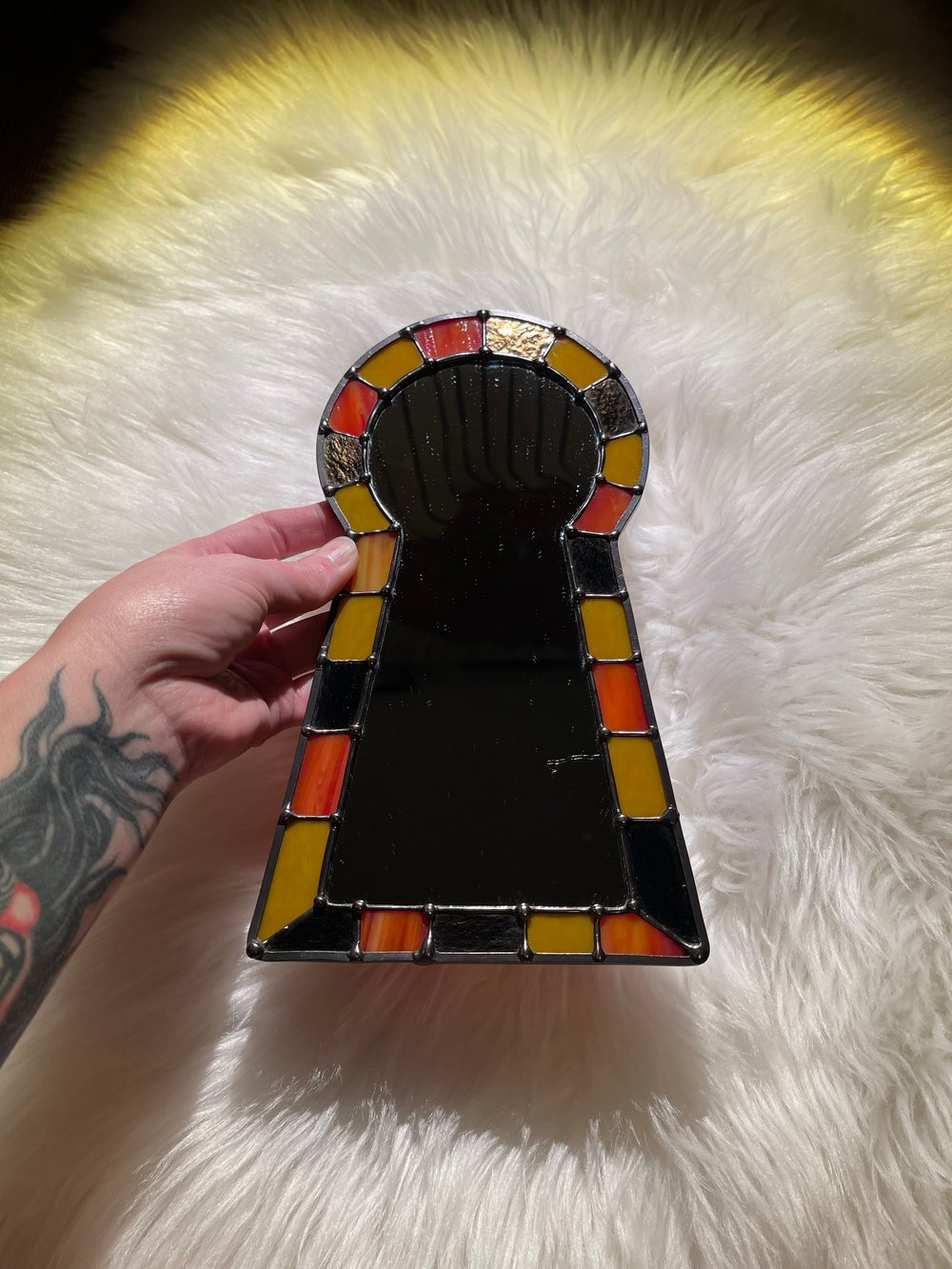 Keyhole Mirror